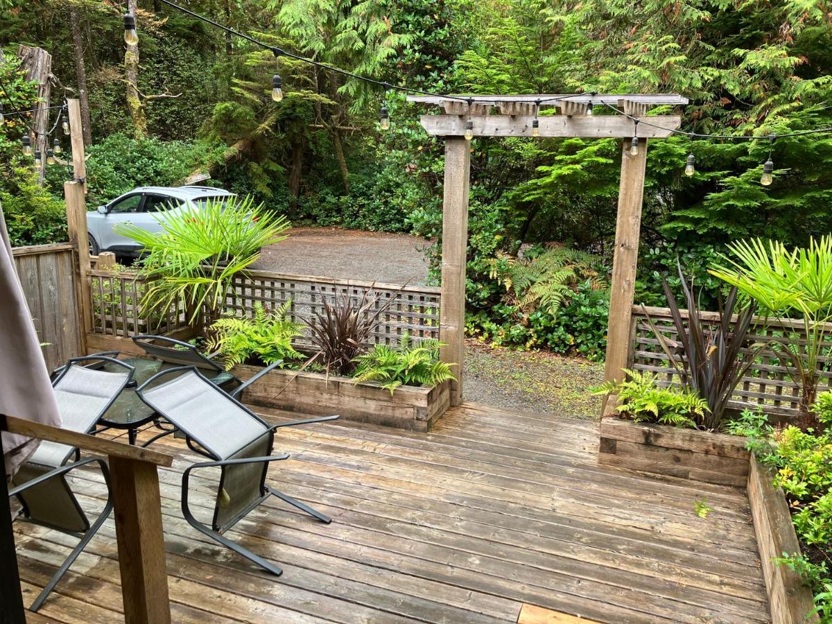 Sienna'S Tree House Apartman Tofino Kültér fotó