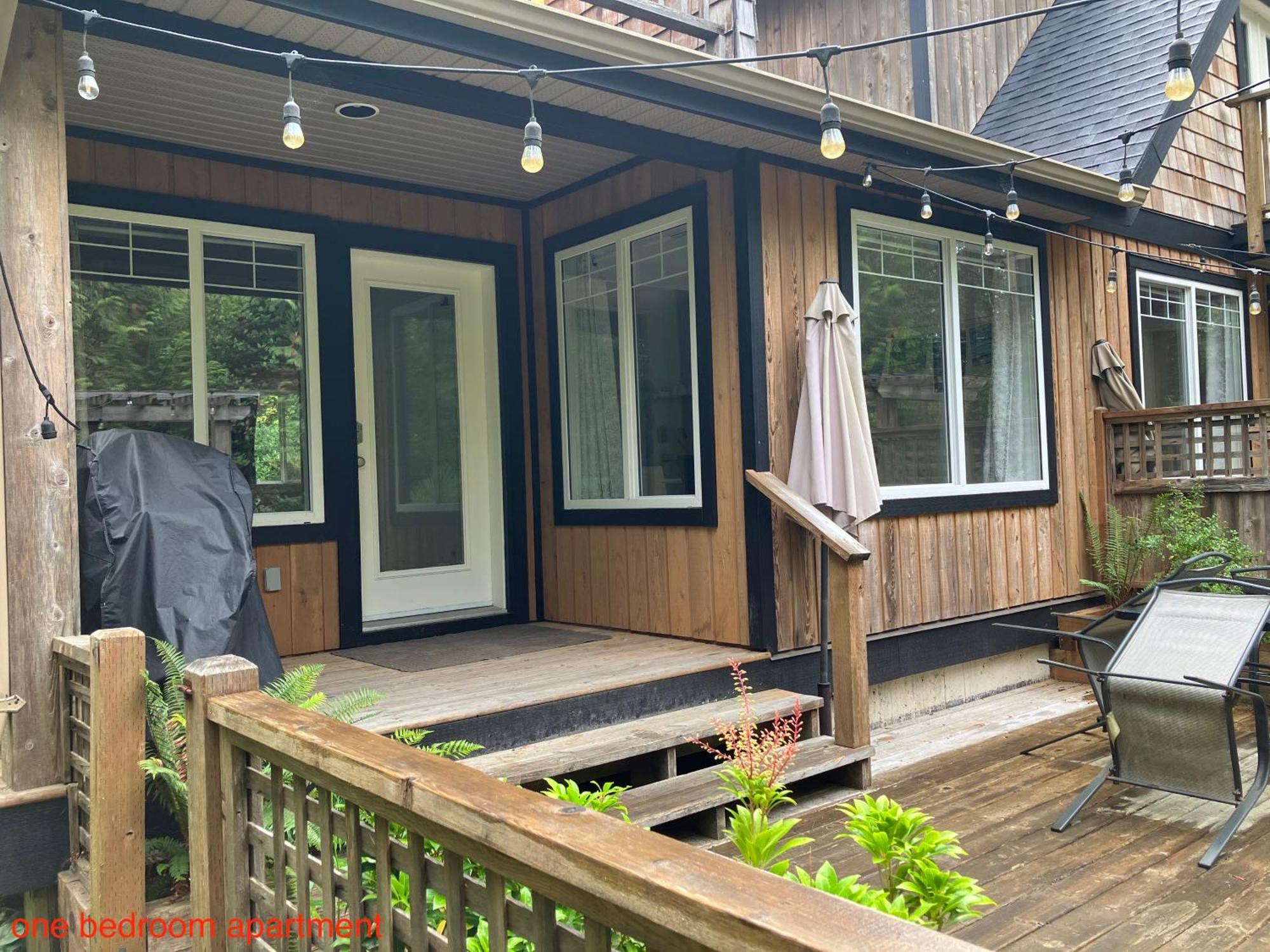 Sienna'S Tree House Apartman Tofino Kültér fotó